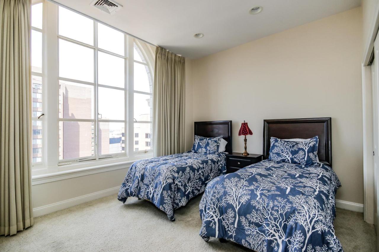 Chase Penthouse At 39 West Baltimore Inner Harbor Convention Center Free Indoor Parking One And Two Bedrooms Kültér fotó