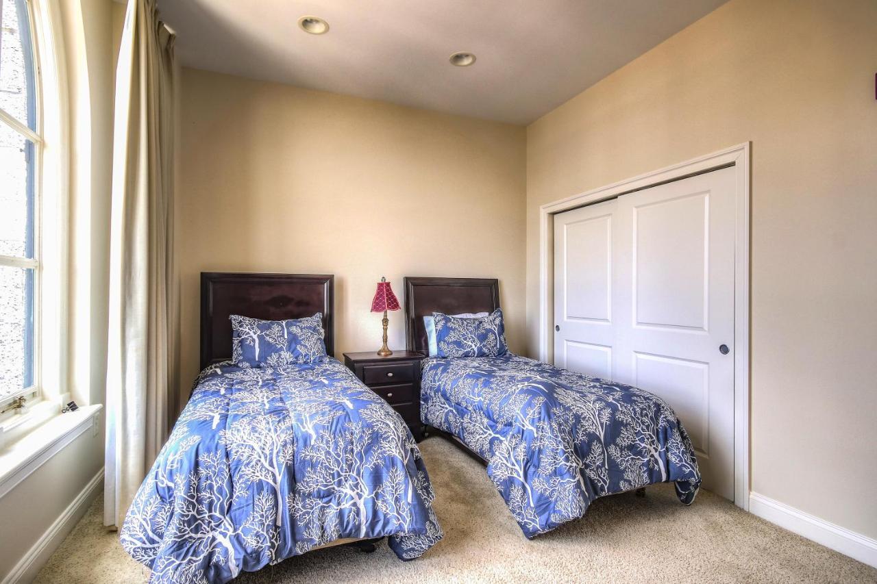 Chase Penthouse At 39 West Baltimore Inner Harbor Convention Center Free Indoor Parking One And Two Bedrooms Kültér fotó