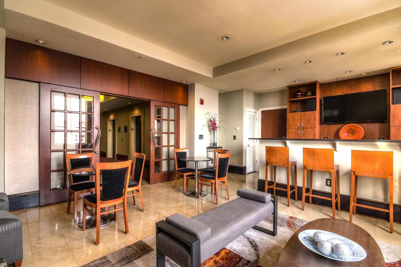 Chase Penthouse At 39 West Baltimore Inner Harbor Convention Center Free Indoor Parking One And Two Bedrooms Kültér fotó