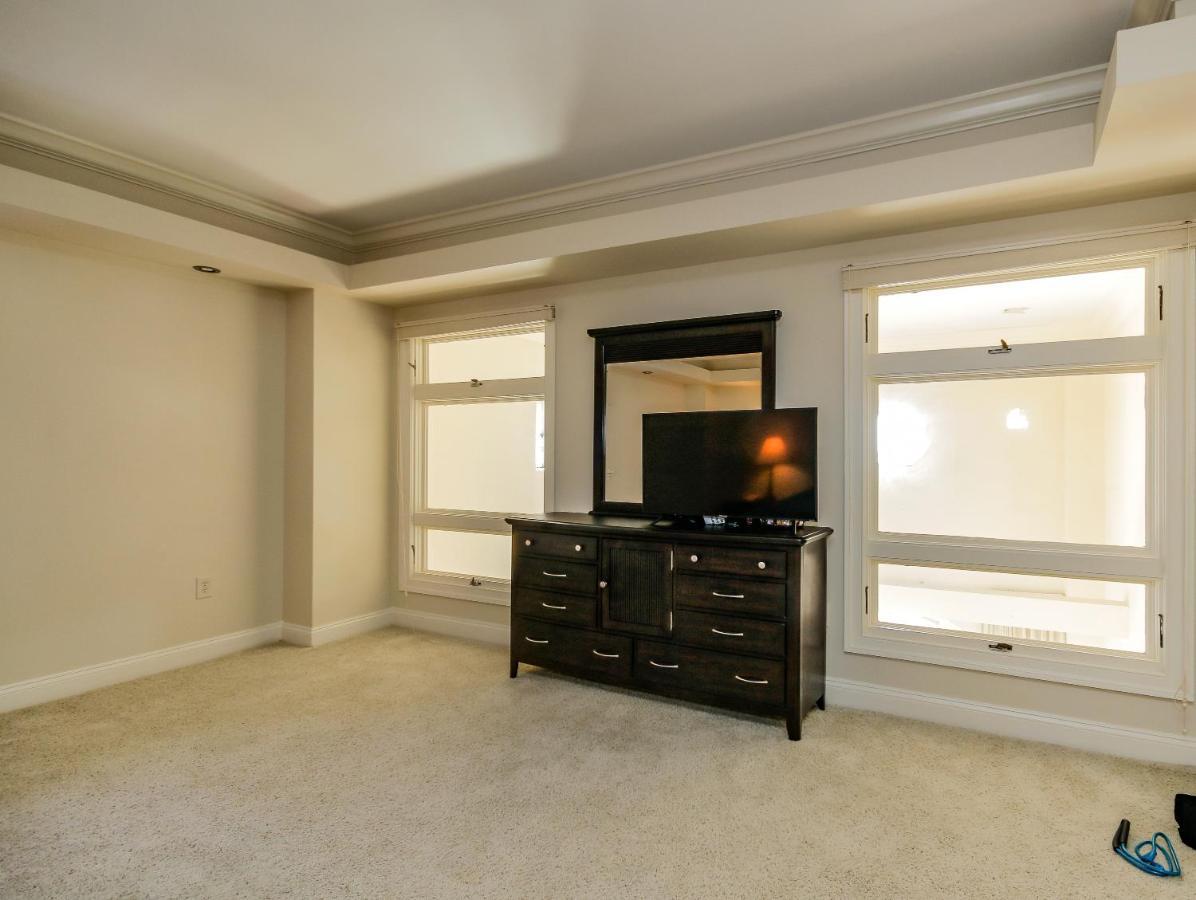 Chase Penthouse At 39 West Baltimore Inner Harbor Convention Center Free Indoor Parking One And Two Bedrooms Kültér fotó