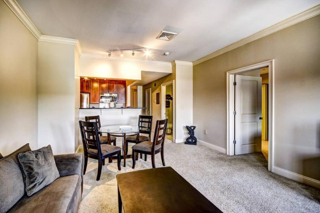 Chase Penthouse At 39 West Baltimore Inner Harbor Convention Center Free Indoor Parking One And Two Bedrooms Kültér fotó